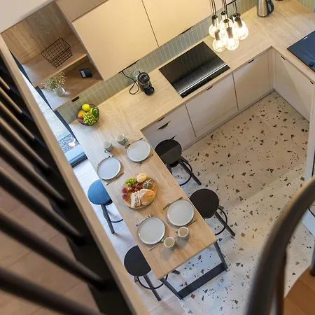 Przystanek Cisza * Staniszow